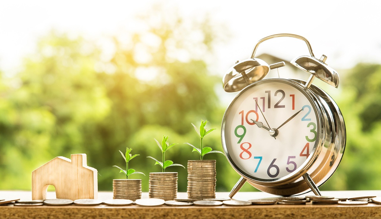 Money, finance, mortgage — Stuart Piltch Philanthropy: Creating Lasting Impact Through Strategic Compassion