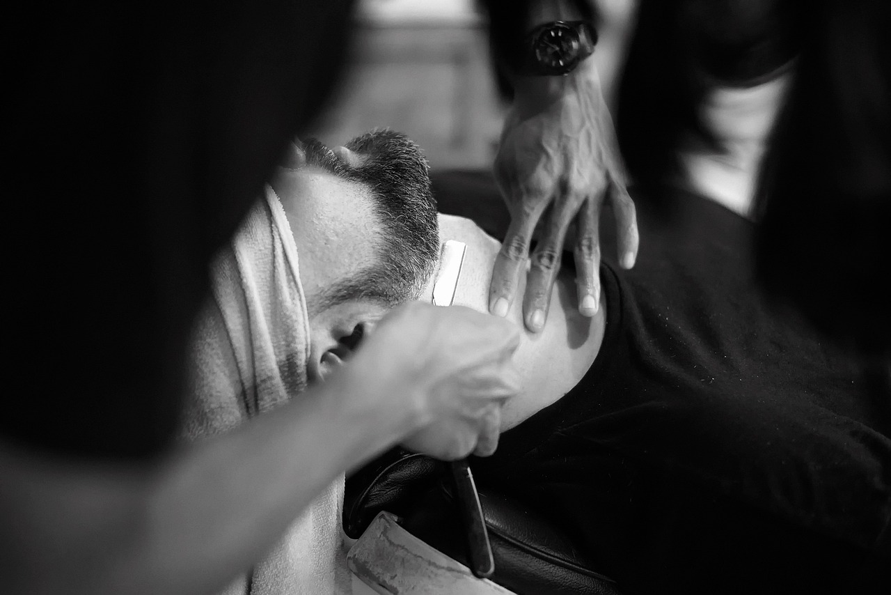 Barber, barbershop, shave — Understanding Trenbolone Acetate: Applications and Considerations