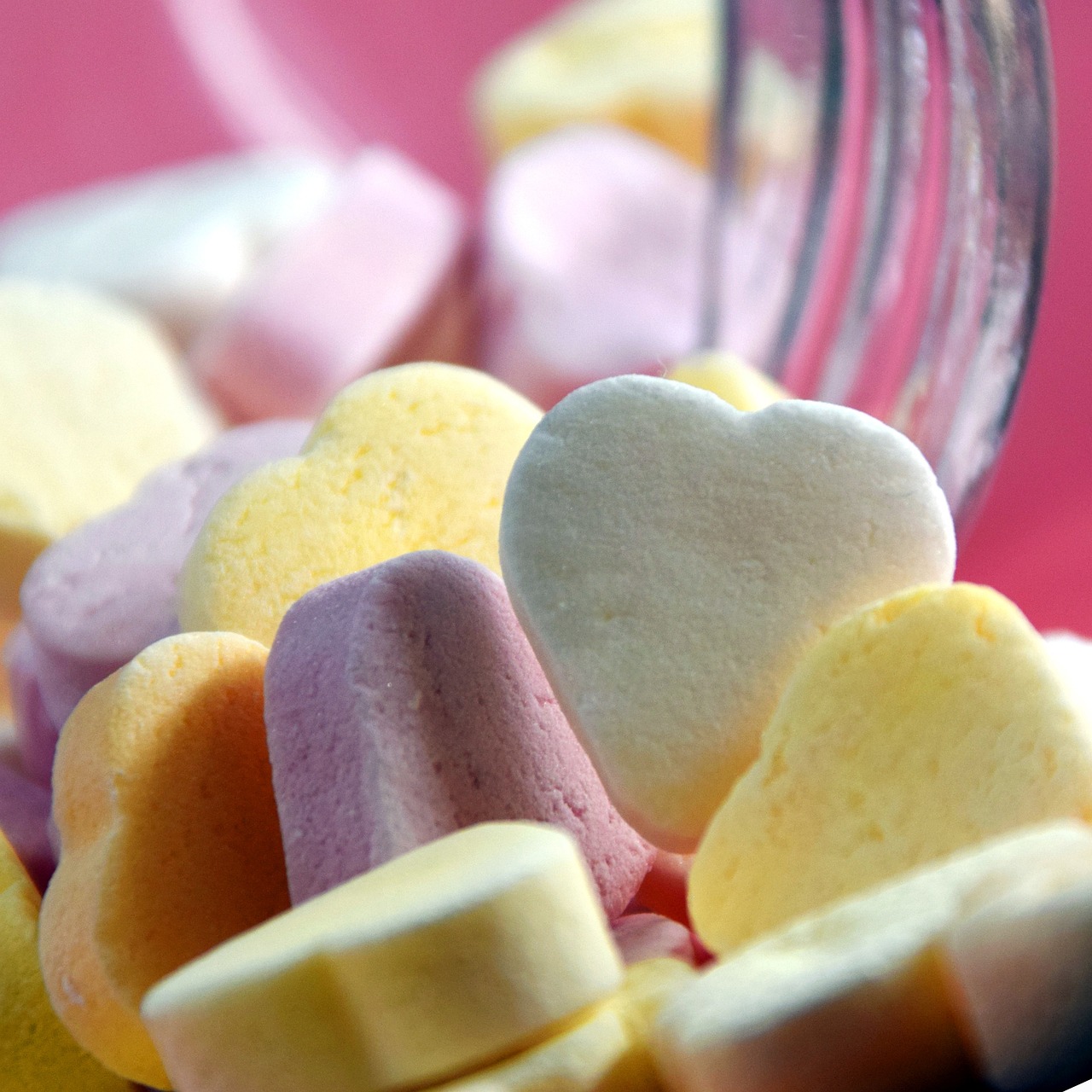 Sweets, cute, yummy — What Are The Signs Of Gum Disease?