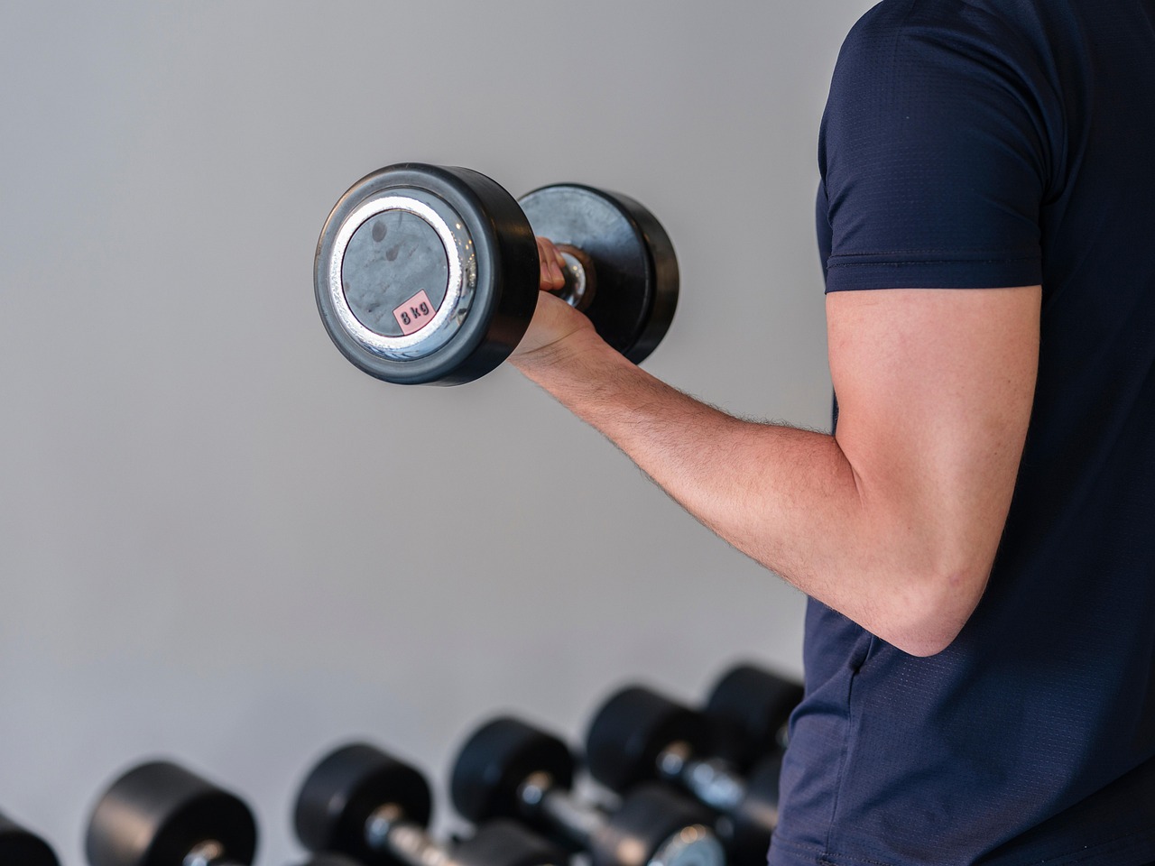 Weight, dumbbell, strength — What to know about natural sleep aid